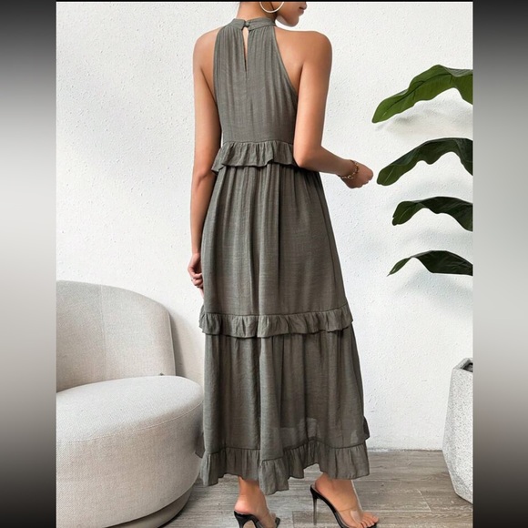 Boho Halter Neck Maxi Ruffle Tiered Dress - Picture 2 of 3